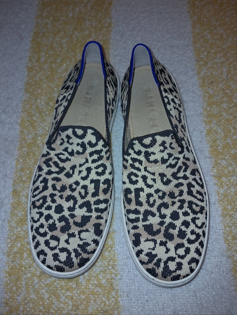 Rothy brand Women's size 9 slip on shoes